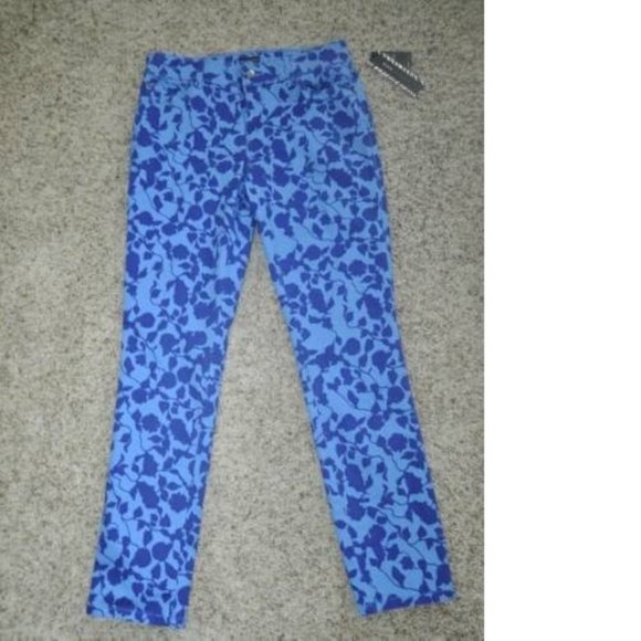 Womens Jeans Blue Floral sz 8 Stretch Midrise Denim 5 Pocket Slim Dana Buchman - Picture 2 of 5